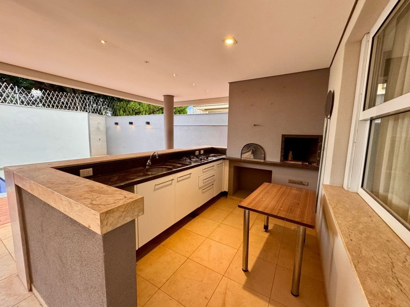 Casa para alugar com 3 quartos, 3 suítes, 3 vagas e 333m² no Jardim Botânico, Ribeirão Preto (SP) — foto 17 de 30