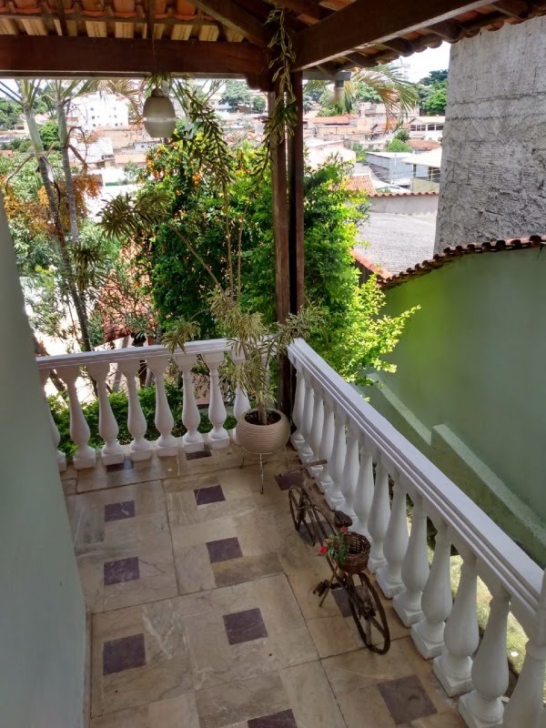 Casa à venda com 3 quartos, 1 suíte, 4 vagas e 240m² no São João Batista, Belo Horizonte (MG) — foto 9 de 13
