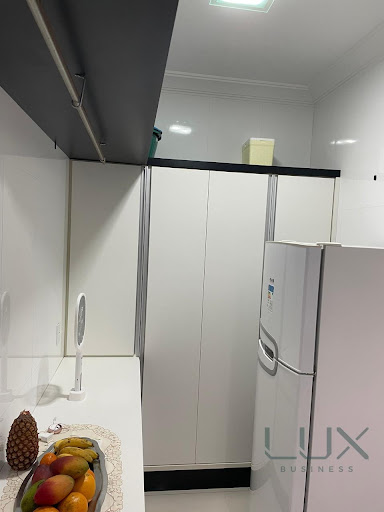 Apartamento 5 suítes na meia praia - Itapema 