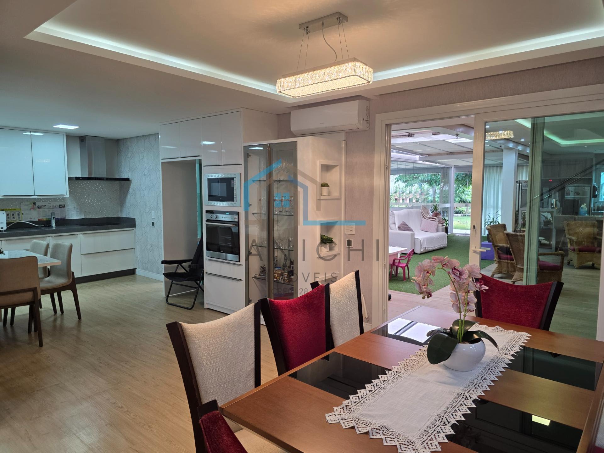 Casa à venda com 2 quartos, 2 suítes, 4 vagas e 400m² no Centro, Ijuí (RS) — foto 18 de 20