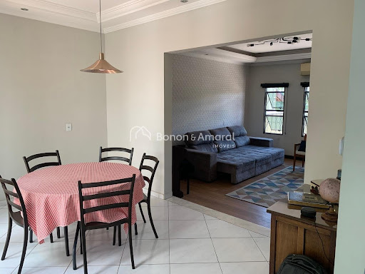 Casa, 3 quartos, 219 m² - Foto 3