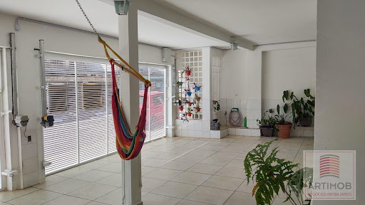 Casa em Super Quadra Morumbi, SP | 4 Dorms, 190m²