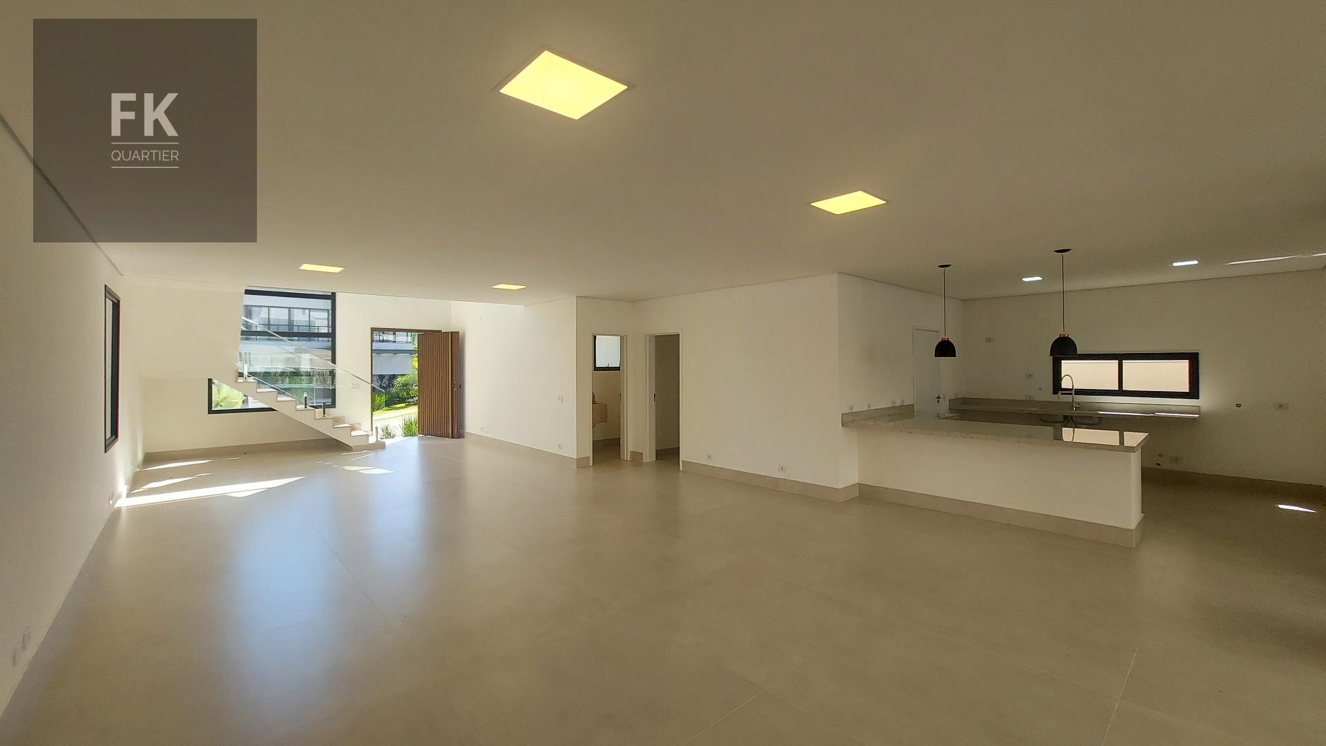Casa à venda com 4 quartos, 4 suítes, 4 vagas e 385m² no Cidade Tamboré, Santana de Parnaíba (SP) — foto 3 de 26