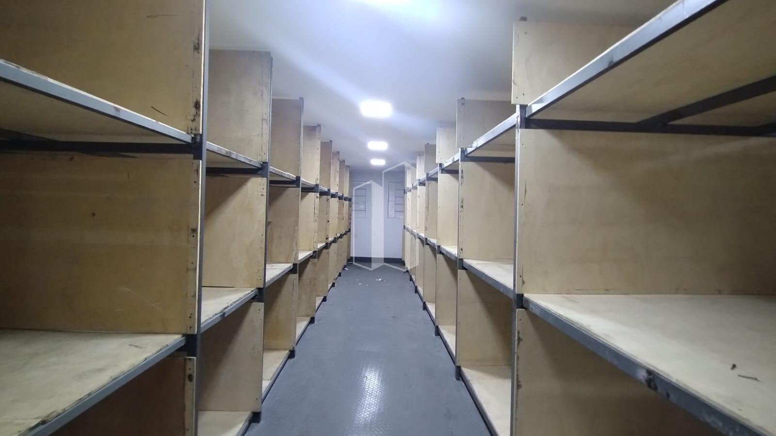 Comercial à venda com 3 banheiros e 500m² no Setor Campinas, Goiânia (GO) — foto 13 de 20