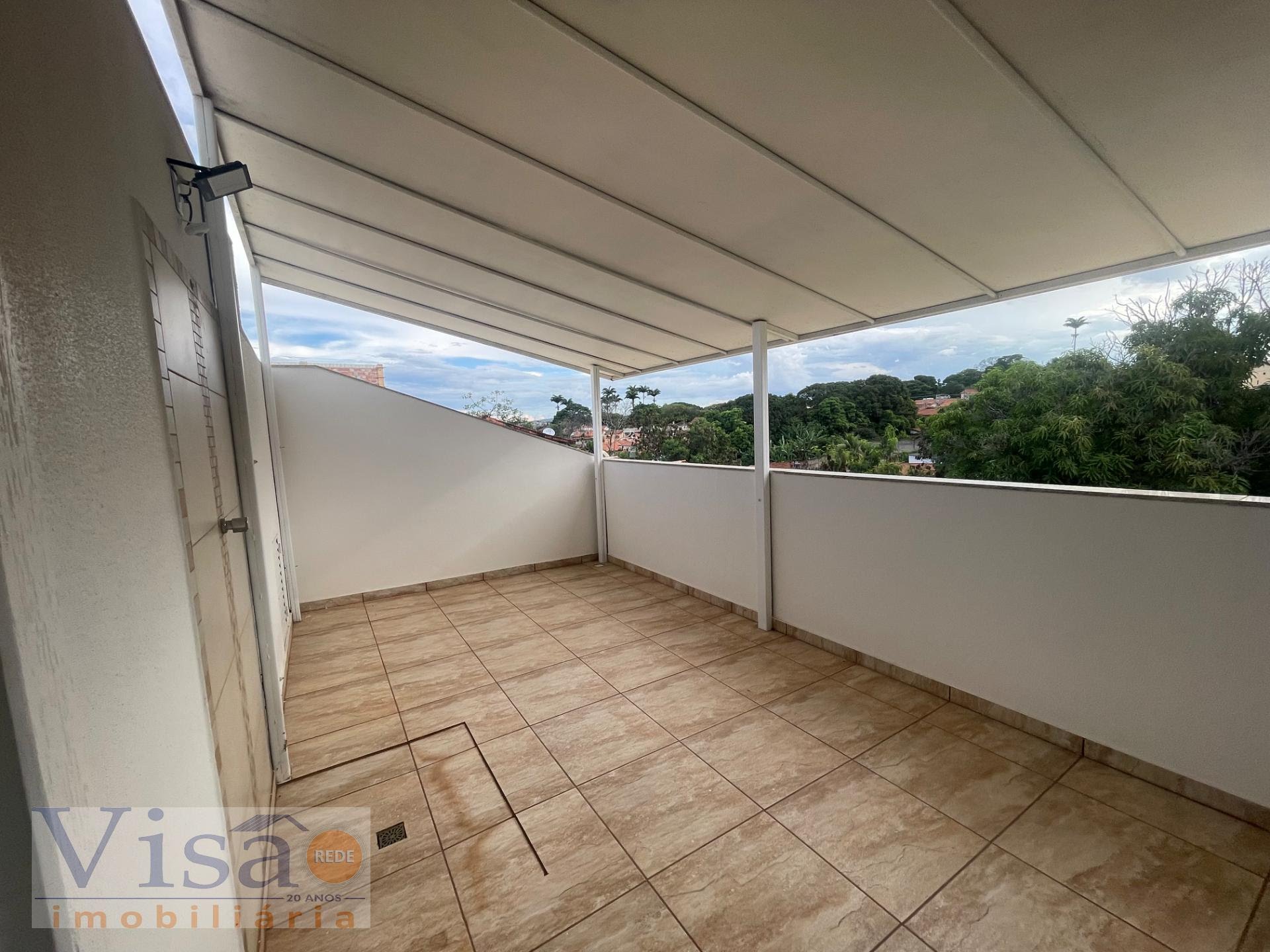 Casa à venda com 2 quartos, 1 suíte, 2 vagas e 300m² no Alto do Córrego, Paracatu (MG) — foto 15 de 24
