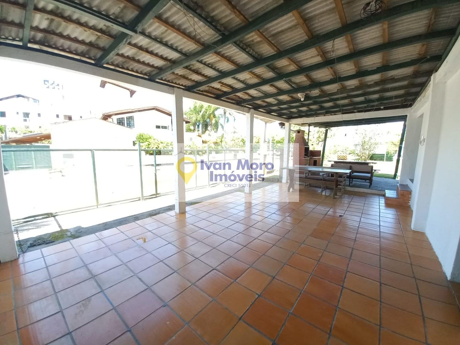 Casa para alugar com 6 quartos, 2 suítes, 3 vagas e 480m² no Daniela, Florianópolis (SC) — foto 4 de 30