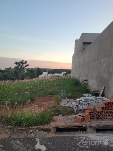 Terreno à Venda no Residencial Barcelona em Adamantina