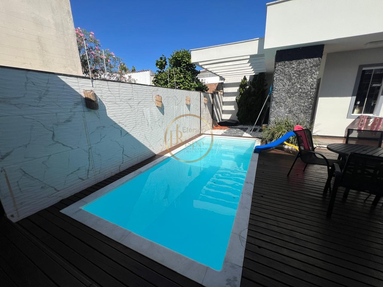 Casa à venda com 3 quartos, 3 suítes, 5 vagas e 300m² no Orla Norte, Porto Seguro (BA) — foto 10 de 10