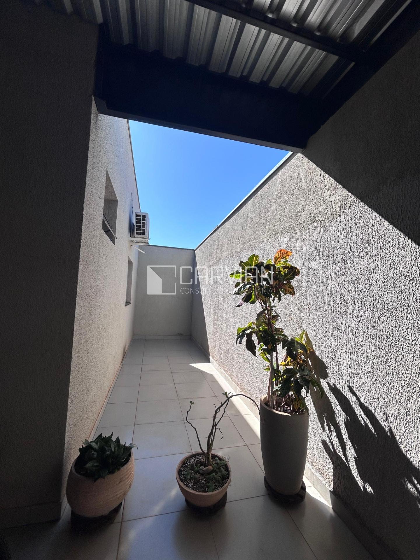 Casa à venda com 3 quartos, 1 suíte, 2 vagas e 128m² no Jardim Santa Cecilia, Ribeirão Preto (SP) — foto 4 de 25