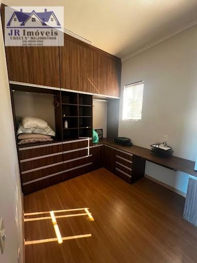 Casa à venda com 5 quartos, 3 suítes, 2 vagas e 300m² no Carneiros, Piranguinho (MG) — foto 14 de 30