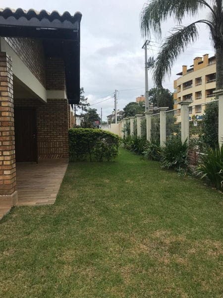 Casa à venda com 6 quartos, 4 suítes, 2 vagas e 194m² no Cachoeira do Bom Jesus, Florianópolis (SC) — foto 20 de 23