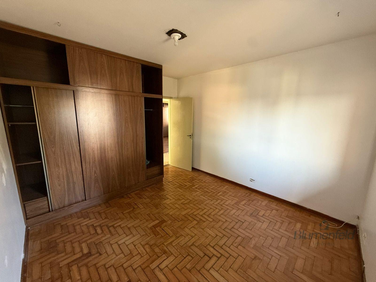 Casa à venda com 3 quartos, 1 suíte e 8 vagas no Jardim Planalto, Arujá (SP) — foto 14 de 30