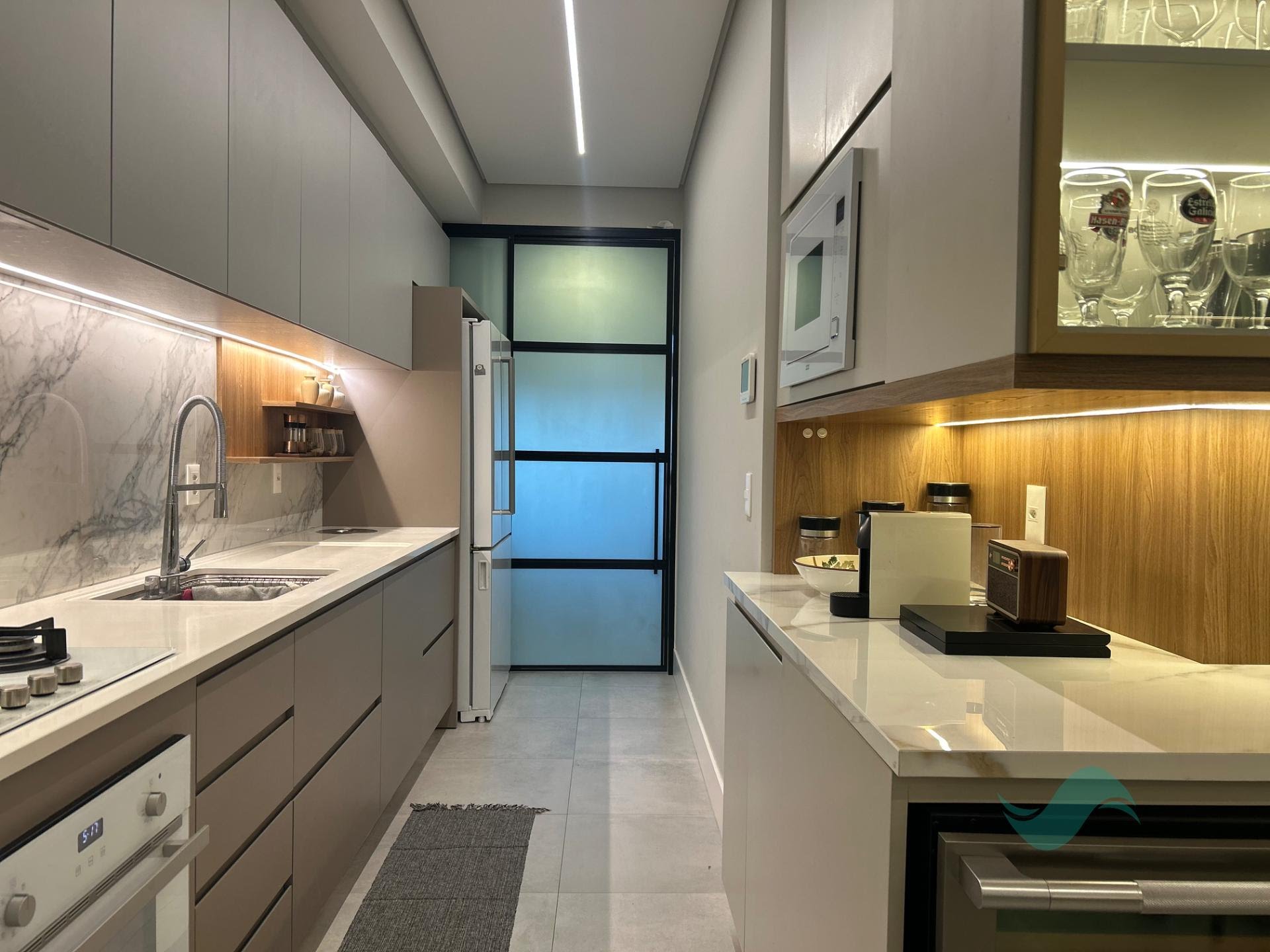 Apartamento à venda com 3 suítes, 2 vagas e 108m² no Jurerê, Florianópolis (SC) — foto 9 de 14