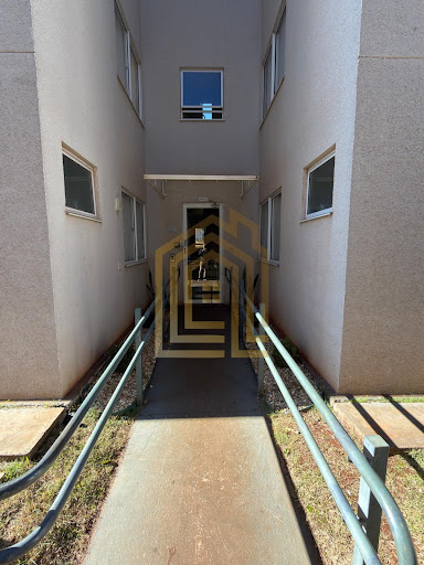 Apartamento no Florais, Cascavel: 2 Dormitórios e 50m²