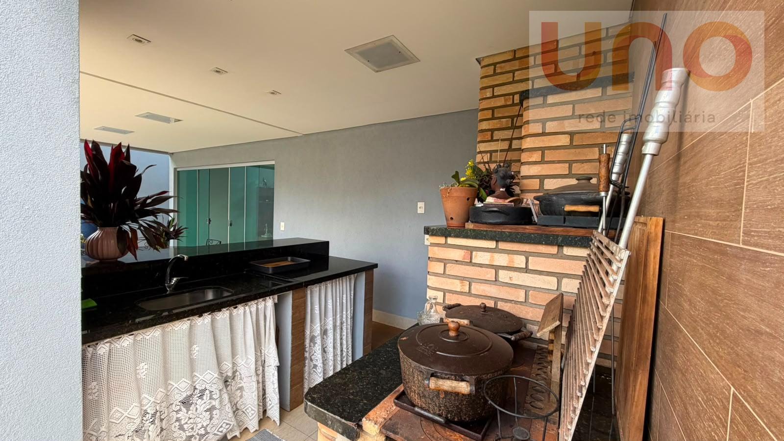 Casa à venda com 5 quartos, 2 suítes, 4 vagas e 240m² no Monte Castelo, Campo Grande (MS) — foto 15 de 29
