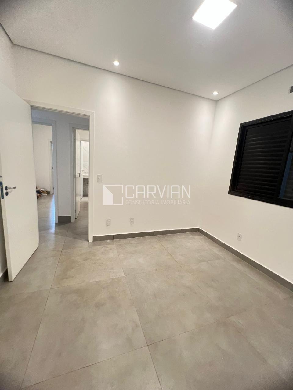Casa à venda com 3 quartos, 3 suítes e 300m² no Bomfim Paulista, Ribeirão Preto (SP) — foto 19 de 25