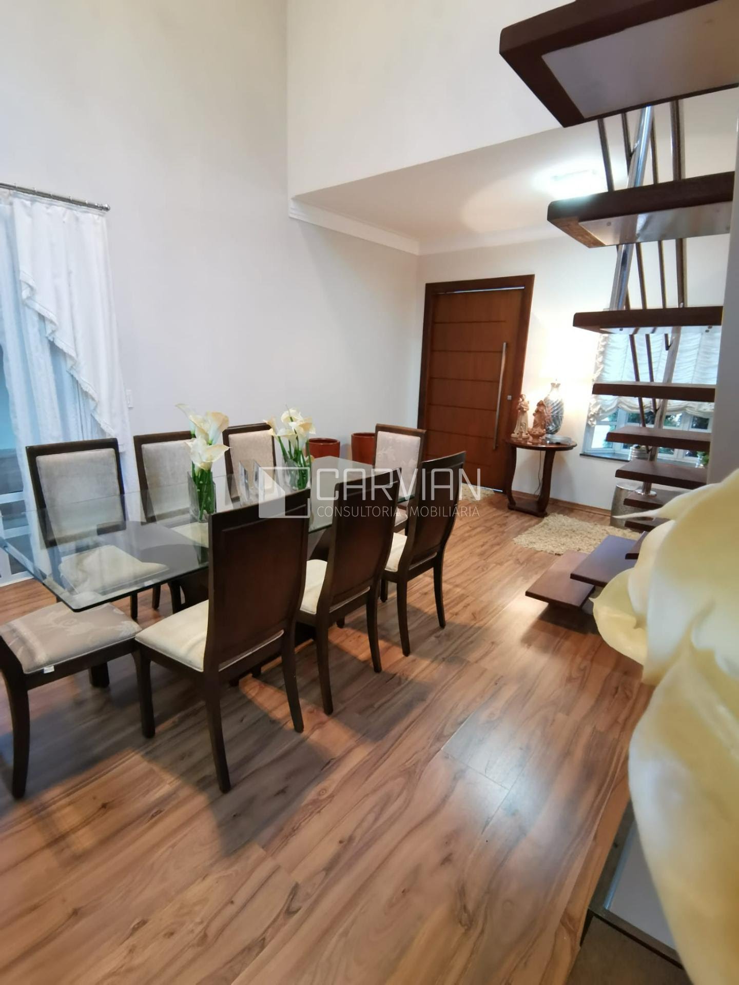 Casa à venda com 4 quartos, 2 suítes e 306m² no Condomínio Figueira Branca, Ribeirão Preto (SP) — foto 17 de 30