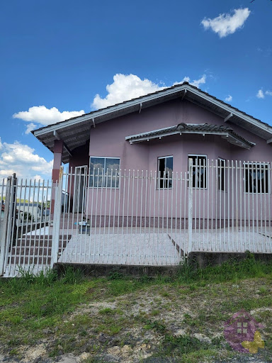 Lateral