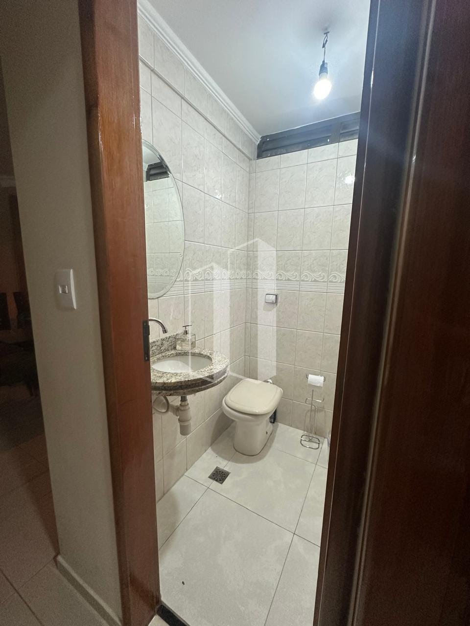 Apartamento à venda com 4 quartos, 1 suíte, 2 vagas e 110m² no Setor Bueno, Goiânia (GO) — foto 17 de 21