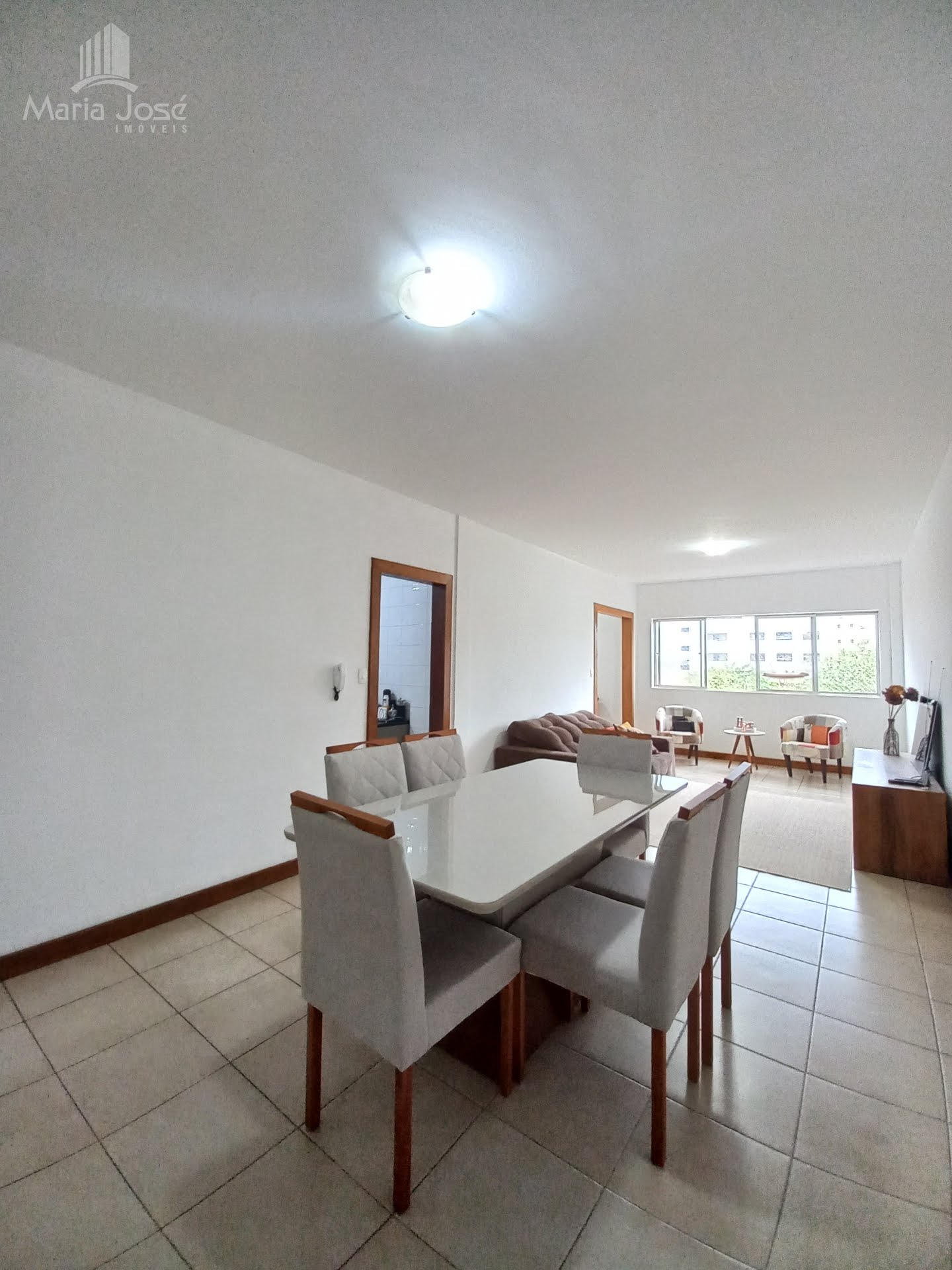 Apartamento à venda com 3 quartos, 1 suíte, 2 vagas e 142m² no Santa Helena, Sete Lagoas (MG) — foto 7 de 24