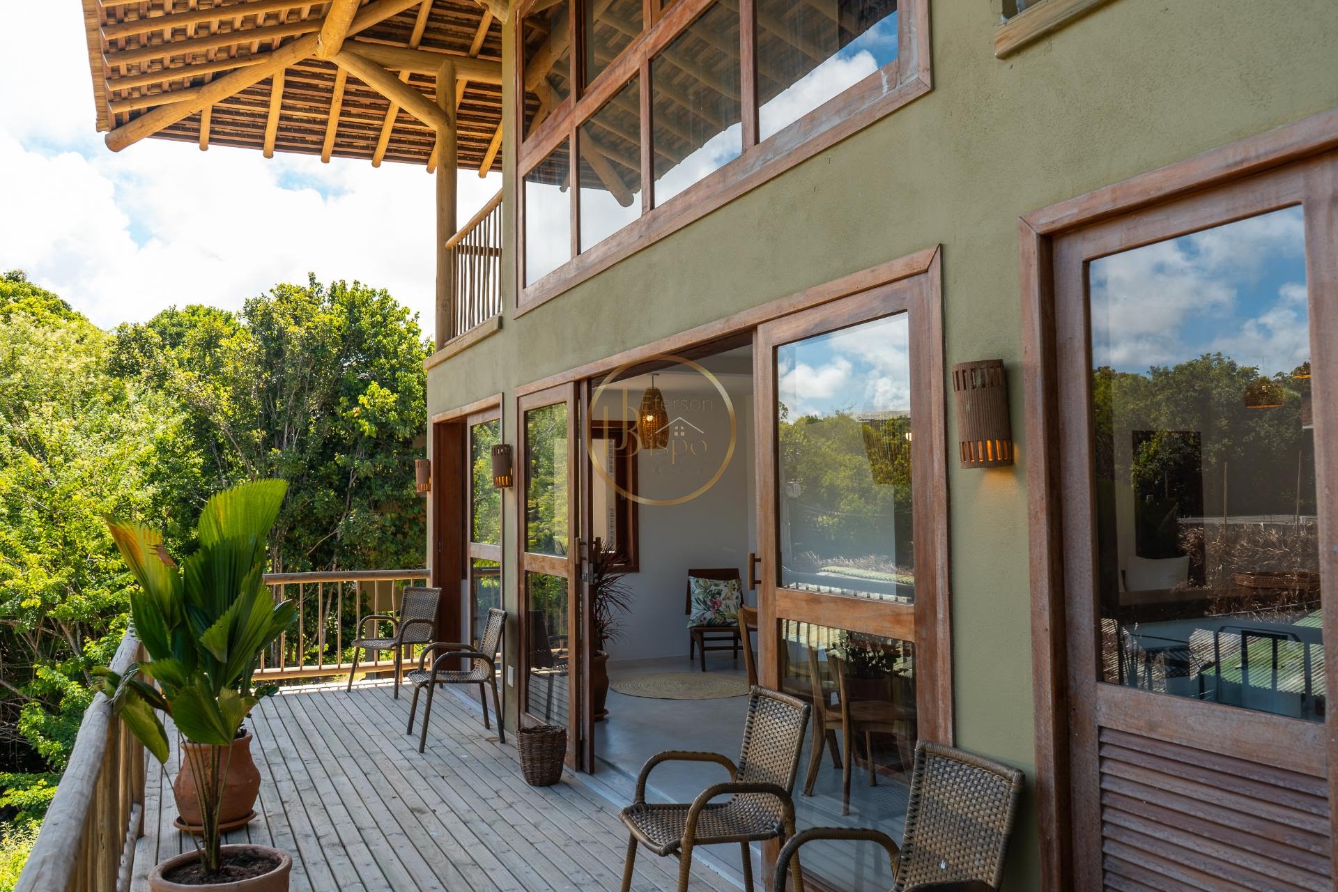 Casa à venda com 4 quartos, 4 suítes, 3 vagas e 136m² no Estrada de Trancoso, Porto Seguro (BA) — foto 2 de 27