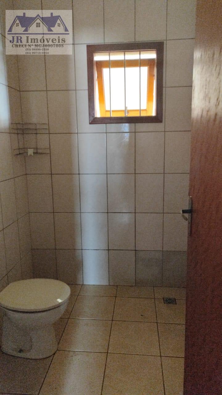 Casa à venda com 3 quartos, 2 banheiros, 3 vagas e 100m² no Centro, Piranguinho (MG) — foto 5 de 28