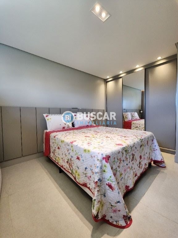 Casa à venda com 4 quartos, 4 suítes, 4 vagas e 358m² no Sim, Feira de Santana (BA) — foto 15 de 23