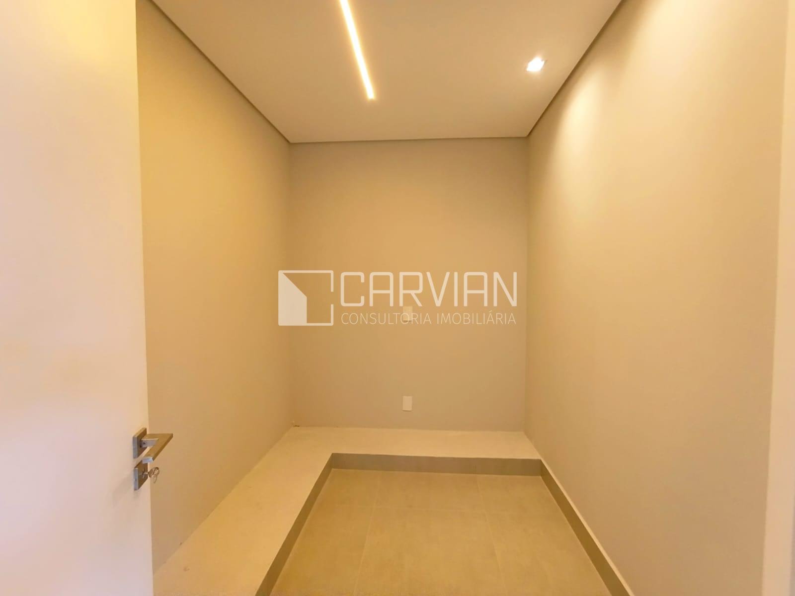 Casa à venda com 5 quartos, 5 suítes, 4 vagas e 394m² no Residencial e Empresarial Alphaville, Ribeirão Preto (SP) — foto 15 de 30