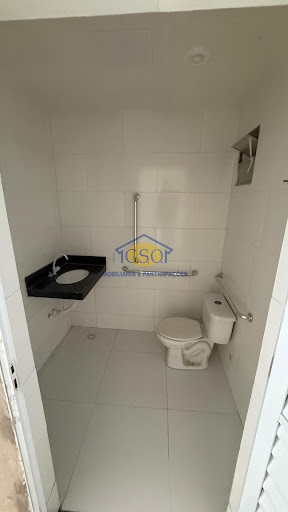 Loja/Salão em Parque Residencial Laranjeiras - Serra, ES