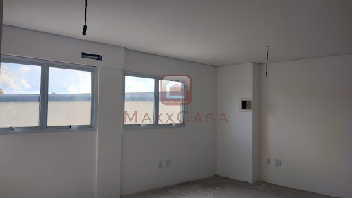 Sala para locação em Jardim Guarapiranga  -  São Paulo
