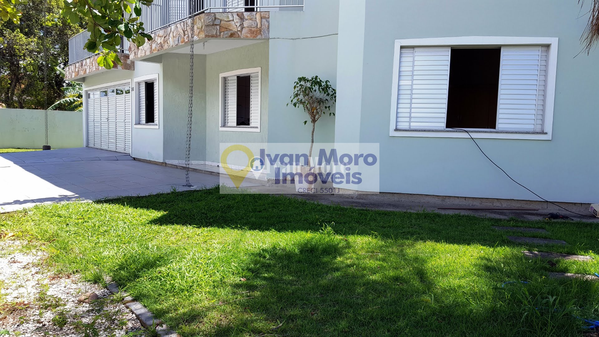 Casa à venda com 5 quartos, 2 suítes, 2 vagas e 199m² no Daniela, Florianópolis (SC) — foto 5 de 30