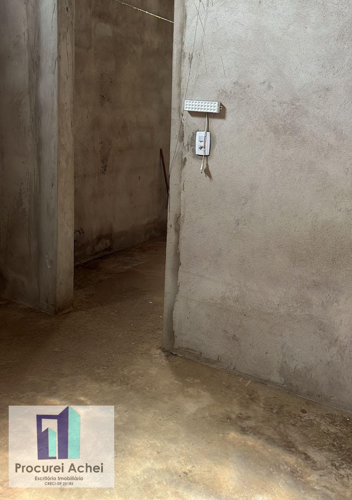 Casa à venda com 4 quartos, 2 banheiros, 2 vagas e 286m² no Condomínio do Amanhecer II Lote 04 Ba Quadra C 02, Planaltina (DF) — foto 2 de 8