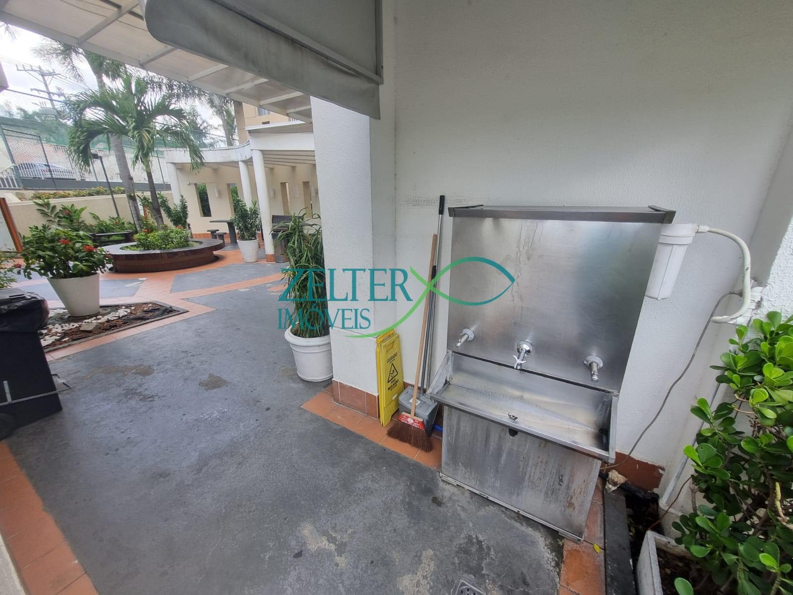 Apartamento à venda com 2 quartos, 1 banheiro, 1 vaga e 49m² no Vicente de Carvalho, Rio de Janeiro (RJ) — foto 24 de 28