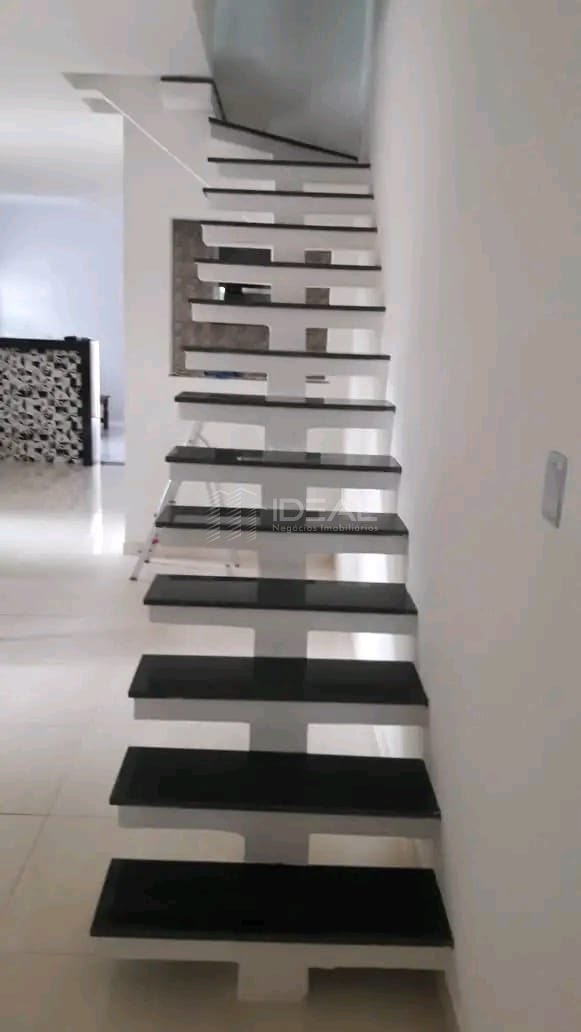 Casa à venda com 5 quartos, 2 suítes, 3 vagas e 350m² no Grussaí, São João da Barra (RJ) — foto 11 de 17