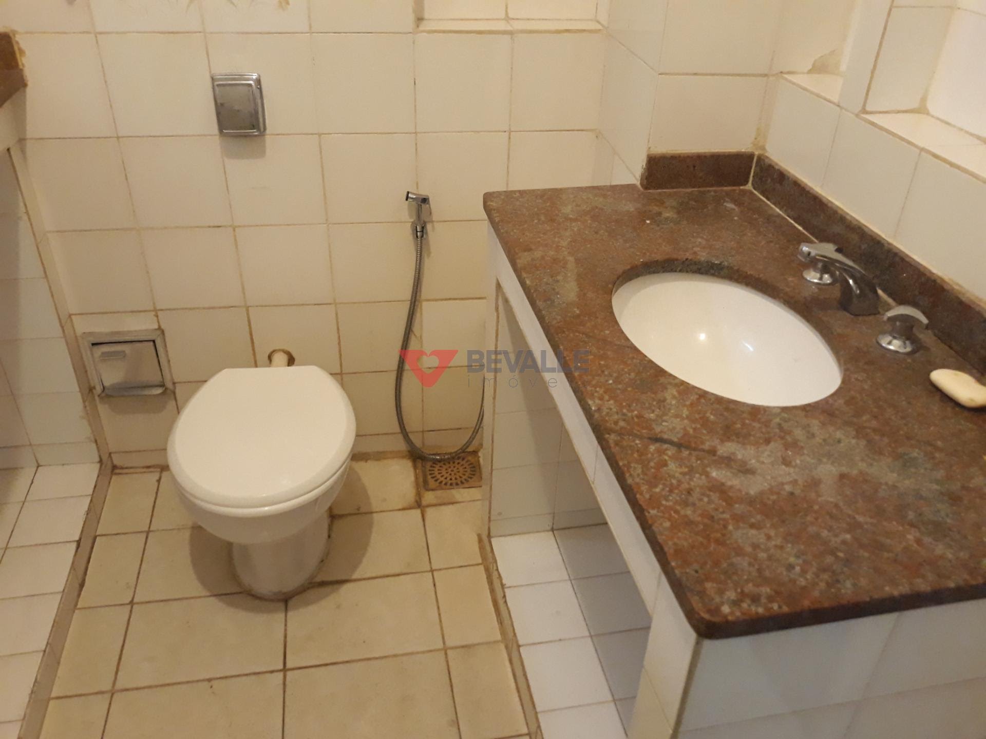 Apartamento à venda com 3 quartos, 2 banheiros e 148m² no Copacabana, Rio de Janeiro (RJ) — foto 23 de 30