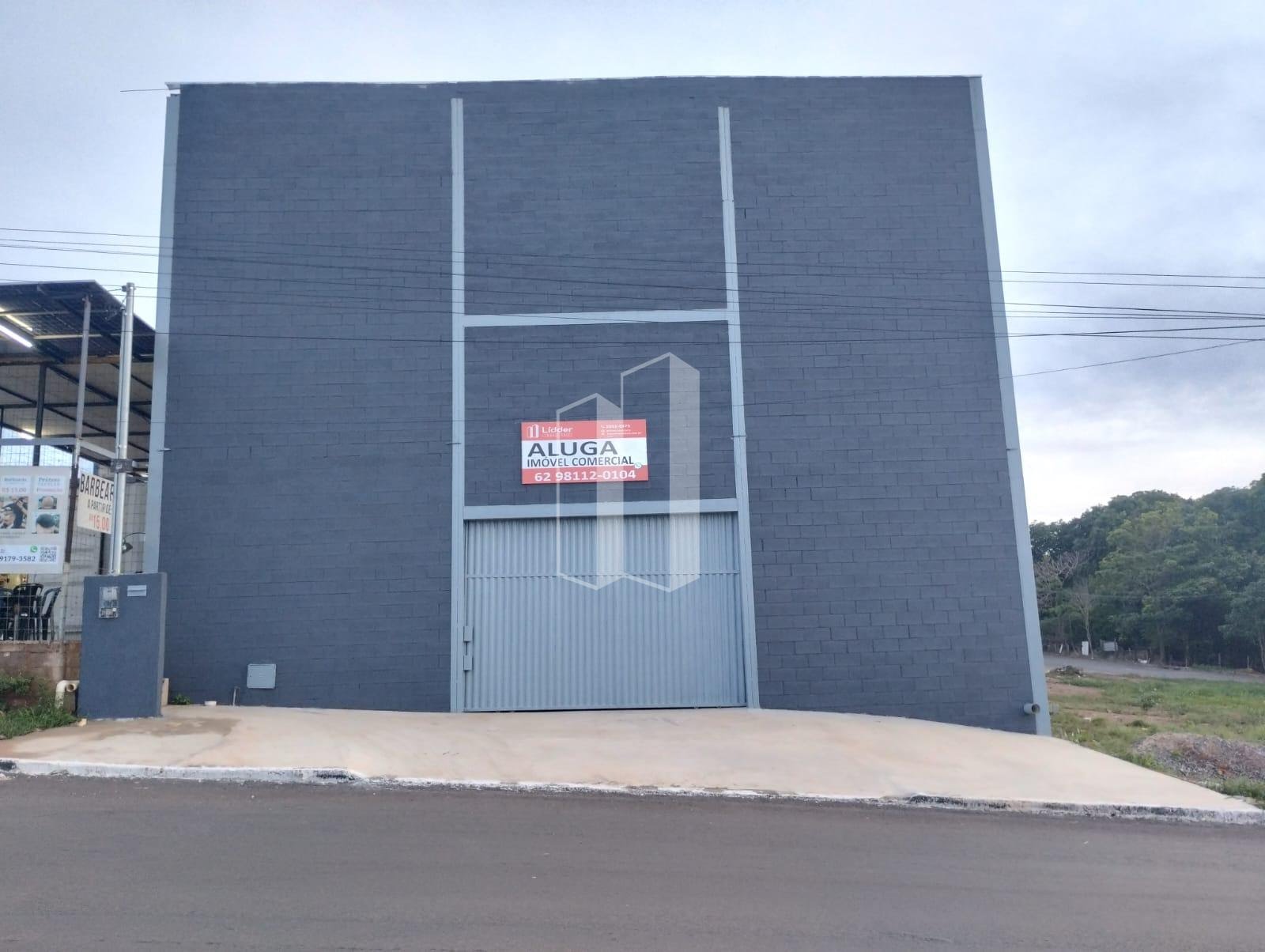 Comercial para alugar com 2 banheiros e 373m² no Parque Itatiaia, Aparecida de Goiânia — foto principal