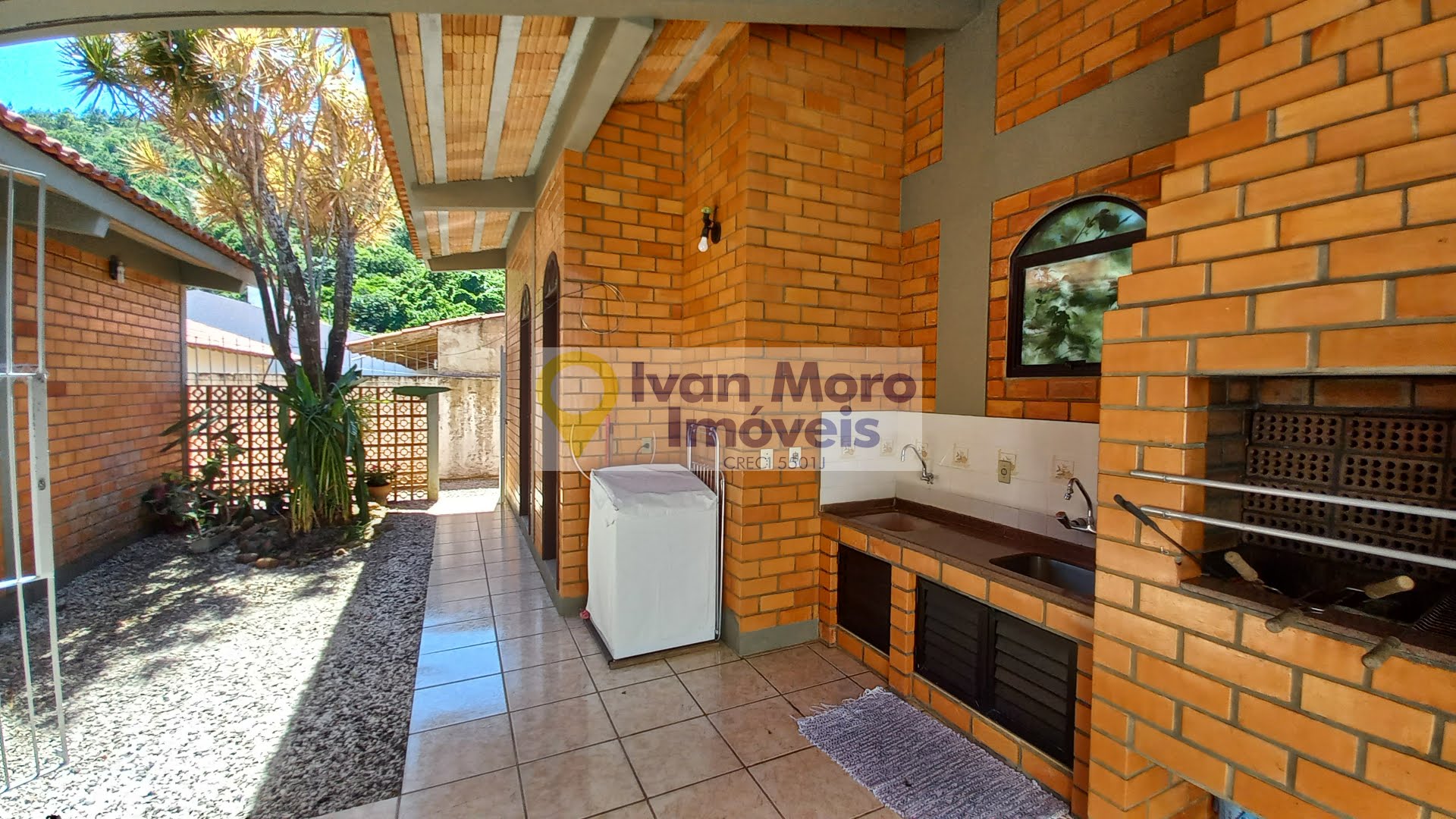 Casa para alugar com 3 quartos, 1 suíte, 3 vagas e 150m² no Daniela, Florianópolis (SC) — foto 12 de 30