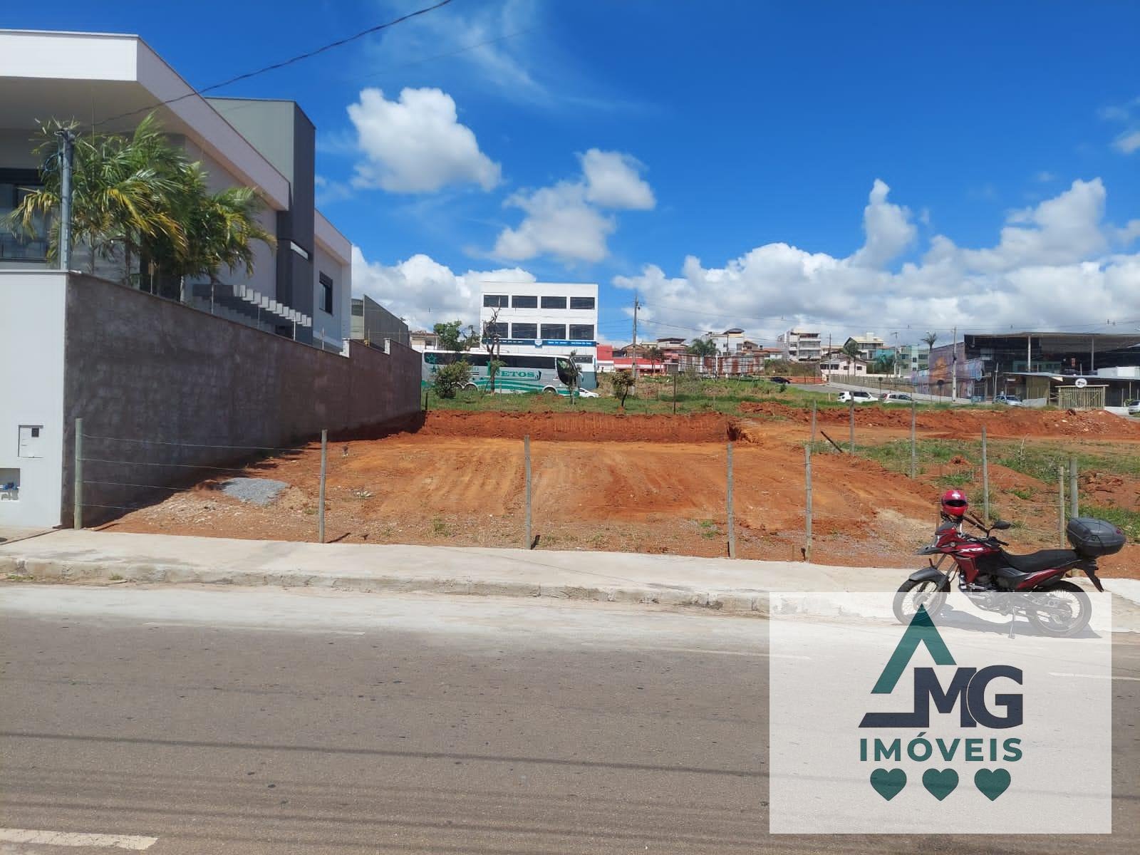 Terreno para alugar com 387m² de terreno no Jardim das Hortencias, Três Corações — foto principal