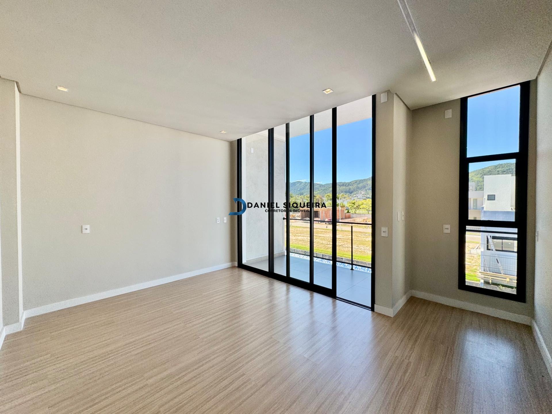 Casa à venda com 3 quartos, 3 suítes, 4 vagas e 215m² no Bairro Deltaville, Biguaçu (SC) — foto 18 de 30