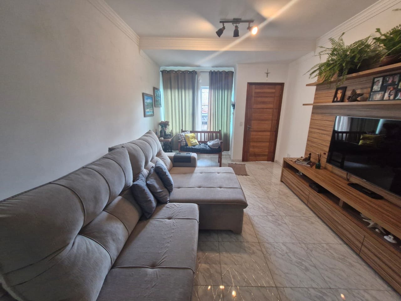 Apartamento à venda com 3 quartos, 3 banheiros e 3 vagas no Parque São Domingos, São Paulo — foto principal