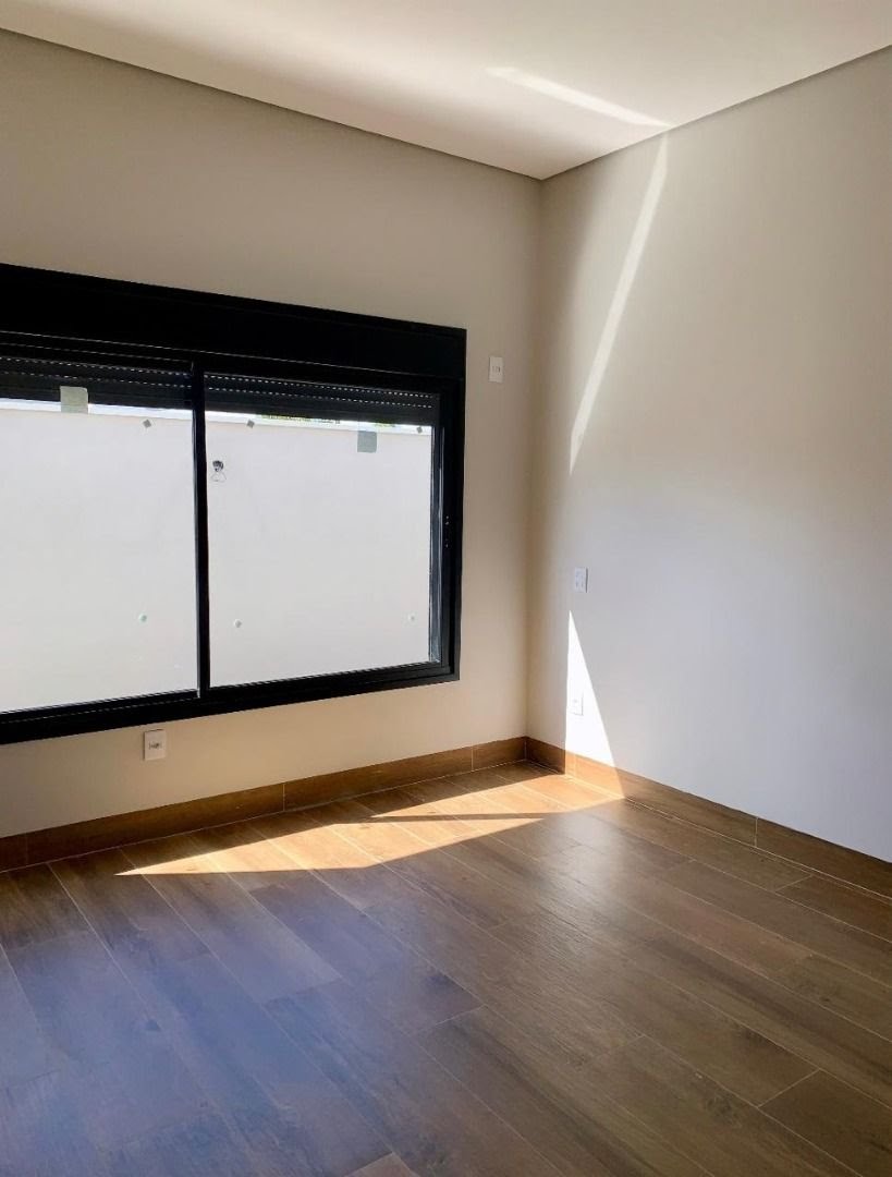 Casa à venda com 3 quartos, 3 suítes, 4 vagas e 250m² no Alphaville, Ribeirão Preto (SP) — foto 14 de 24