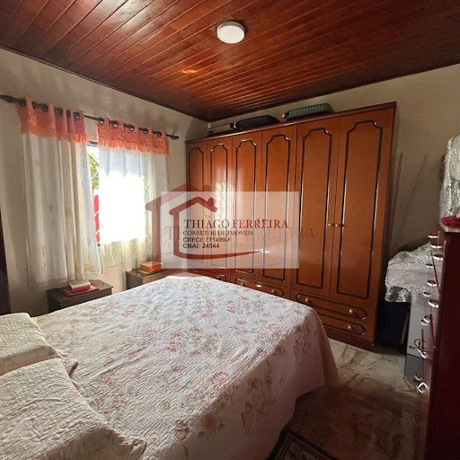 Casa em Jardim Cinelândia  -  Santa Rita do Passa Quatro