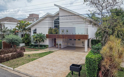 Casa em Residencial Tambore III  -  Santana de Parnaíba