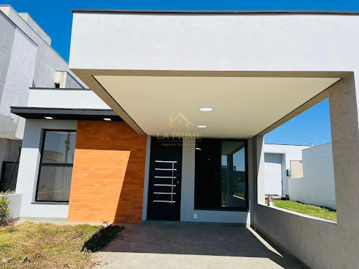 Casa em Condomínio no Jardim Eucaliptos em Sorocaba, 125m²,  03 dormitórios, 01 suíte , 01 vaga de garagem.