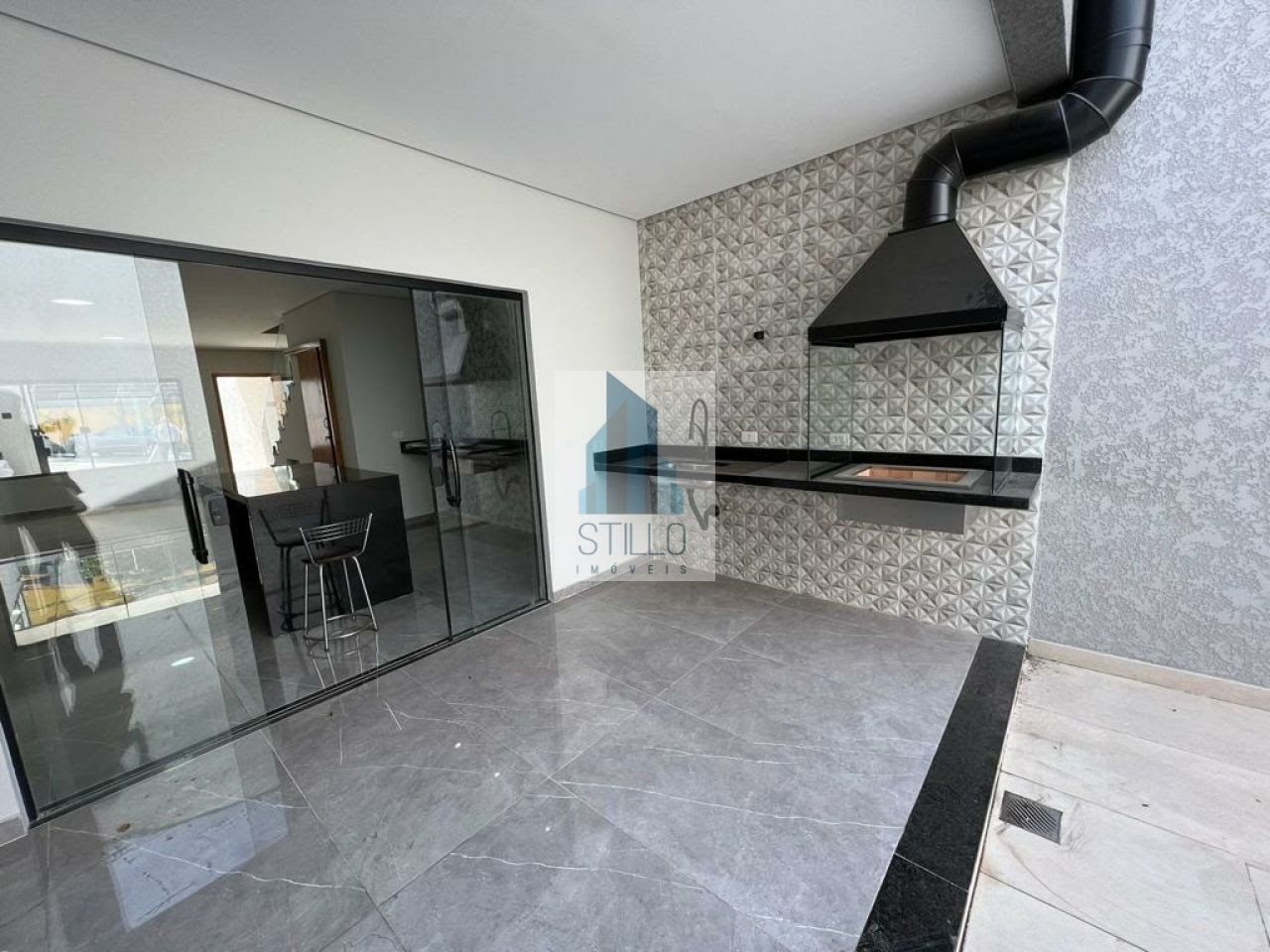 Casa à venda com 3 quartos, 3 suítes, 4 vagas e 165m² no Vila Carrão, São Paulo (SP) — foto 9 de 24