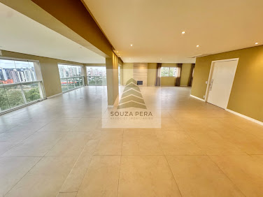 Apartamento em Vila Andrade  -  São Paulo