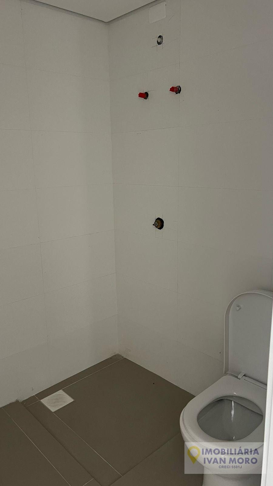 Casa à venda com 4 quartos, 4 suítes, 2 vagas e 217m² no Jurerê, Florianópolis (SC) — foto 23 de 25
