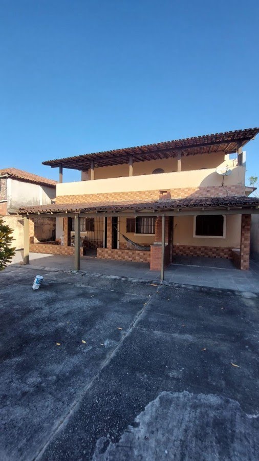 Casa à venda com 3 quartos, 3 banheiros, 2 vagas e 360m² no Tamoios, Cabo Frio — foto principal