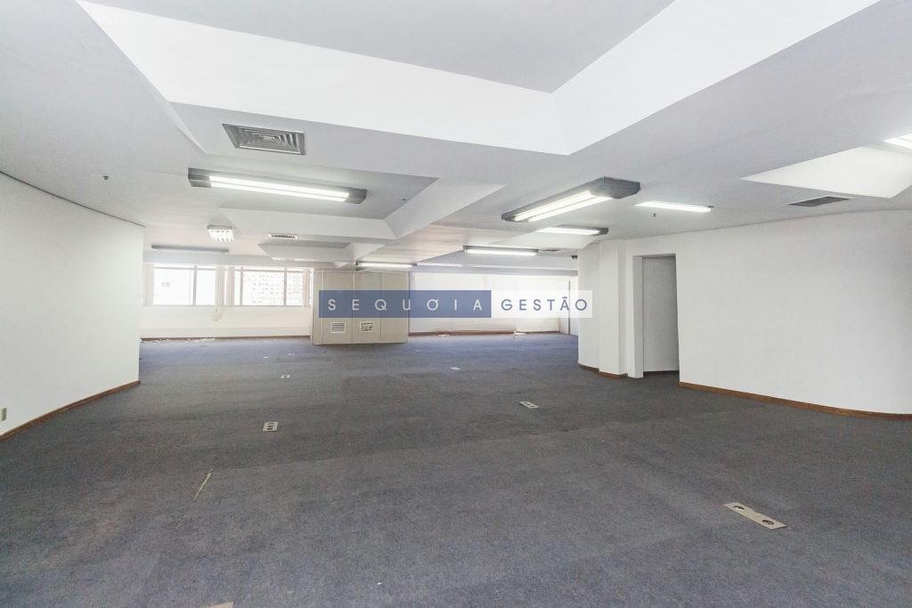 Comercial à venda com 1 banheiro, 4 vagas e 381m² no Floresta, Porto Alegre (RS) — foto 5 de 24