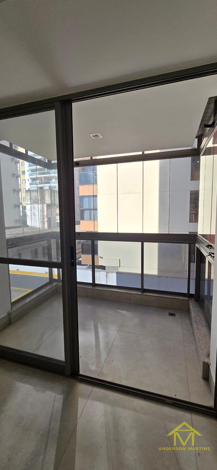 Apartamento à venda com 2 quartos, 2 banheiros, 1 vaga e 60m² no Itapuã, Vila Velha (ES) — foto 4 de 11